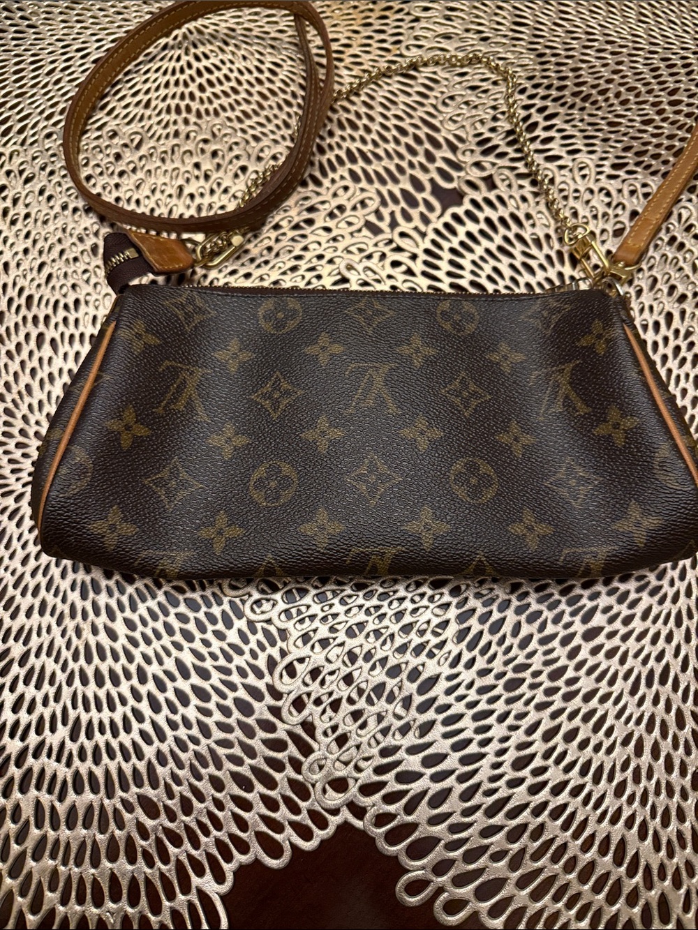 Louis Vuitton Monogram Eva Purse
Authentic Great used Condition - Picture 5 of 12